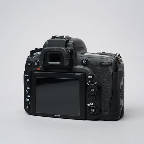 thumbnail-2 for Nikon D750
