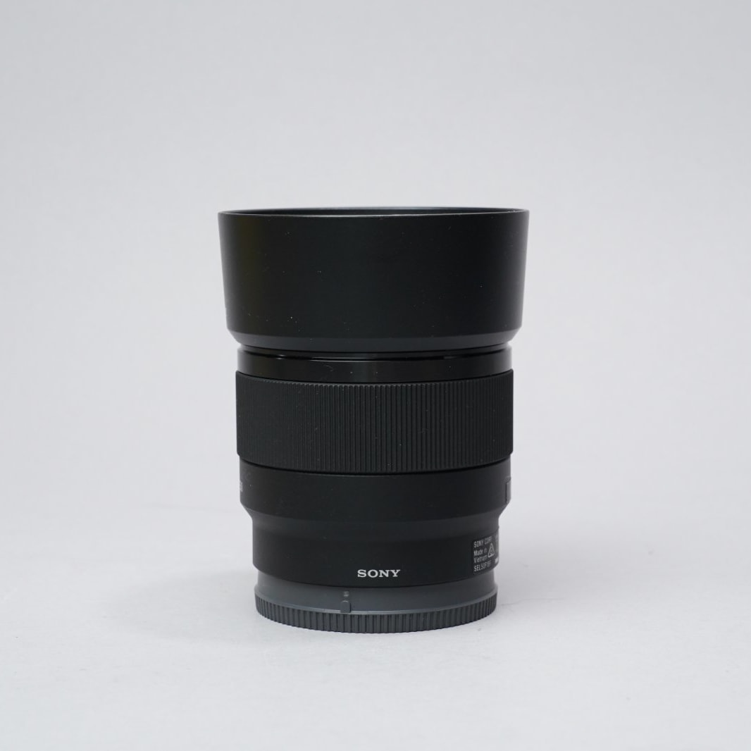 Sony SEL50F18F — image 2