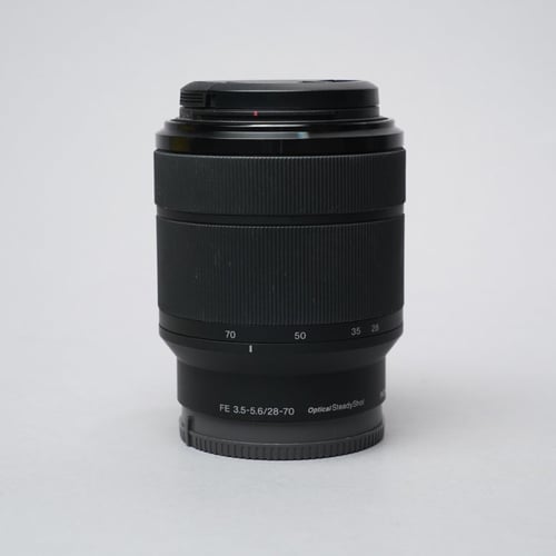 Sony FE 28-70mm f/3.5-5.6 OSS Lens
