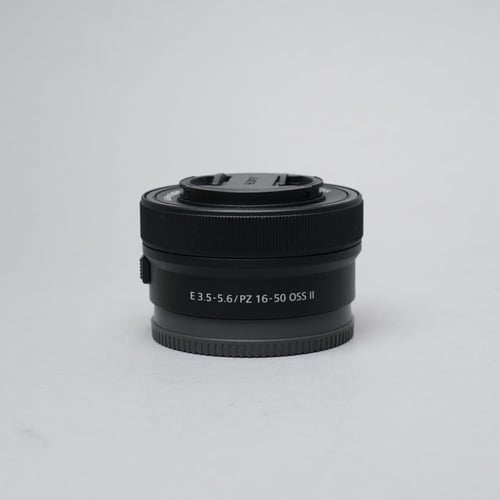 Sony E 16-50mm F/3.5-5.6 PZ II