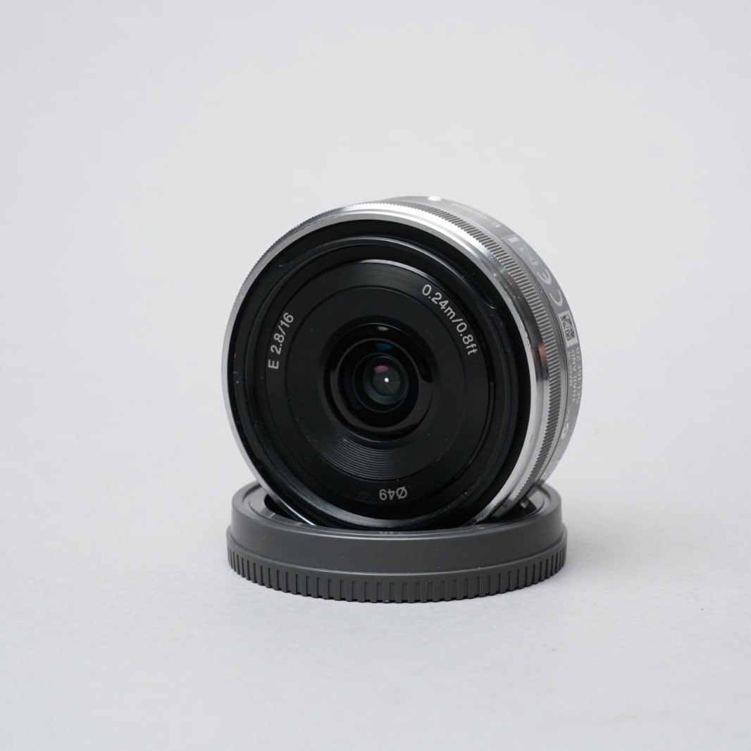 Sony SEL16F28 — image 5