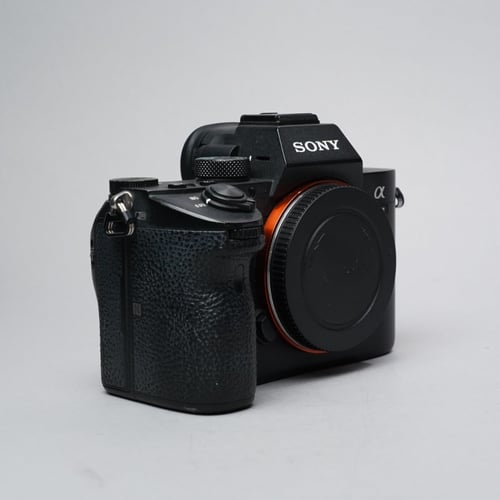 thumbnail-3 for Sony Alpha A7 III