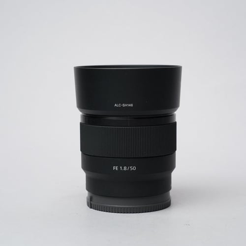 Sony FE 50mm f/1.8
