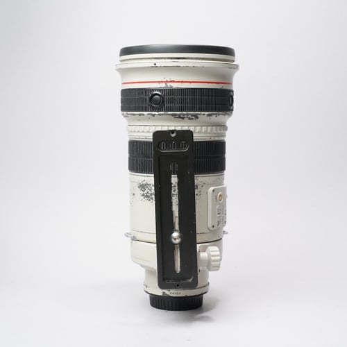 thumbnail-3 for Canon EF 300mm f/2.8L IS USM w/Hood