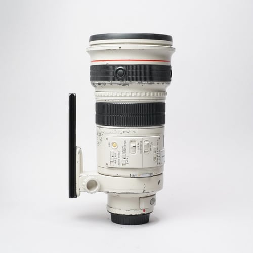 thumbnail-4 for Canon EF 300mm f/2.8L IS USM w/Hood