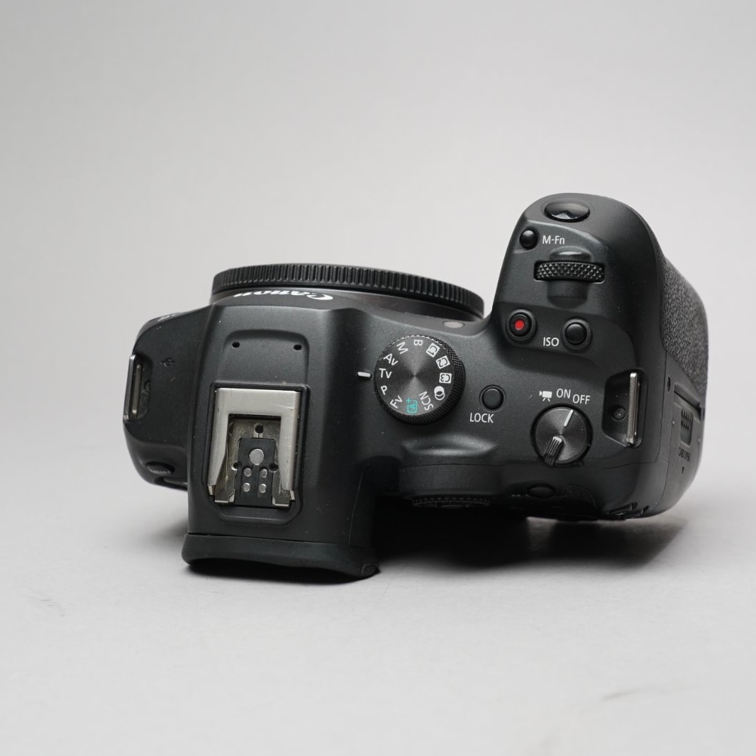 Canon EOS R7 — image 5