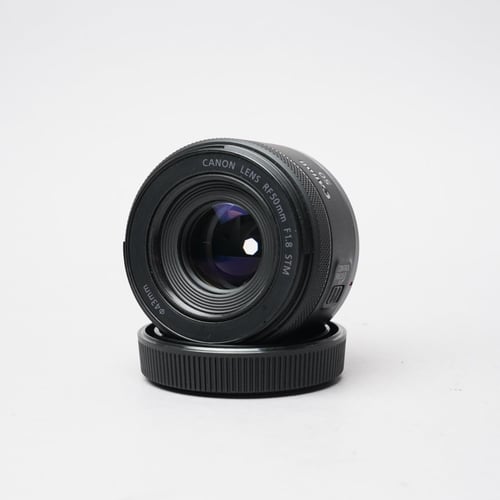 thumbnail-4 for Canon RF 50mm f/1.8 STM