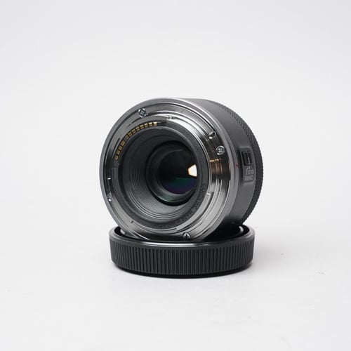 thumbnail-5 for Canon RF 50mm f/1.8 STM