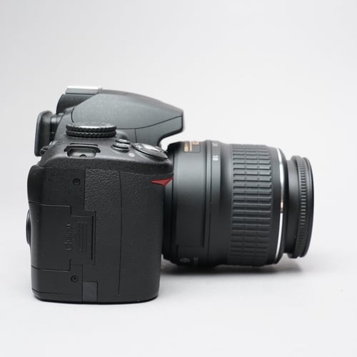 thumbnail-3 for Nikon D3000 w/ 18-55mm