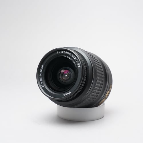thumbnail-6 for Nikon D3000 w/ 18-55mm