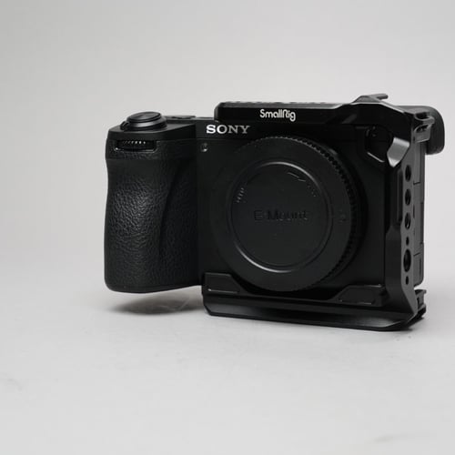 Sony Alpha A6700