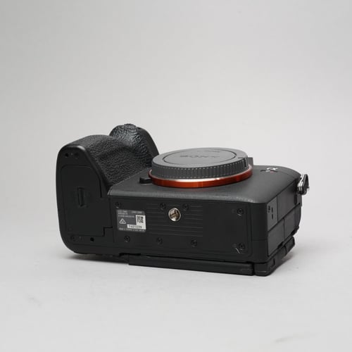 thumbnail-6 for Sony Alpha A7R V