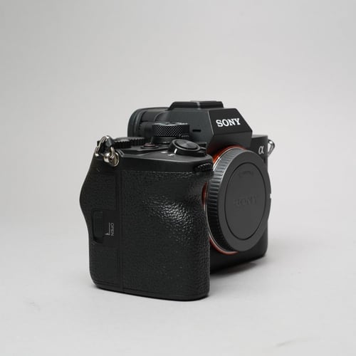 thumbnail-4 for Sony Alpha A7R V