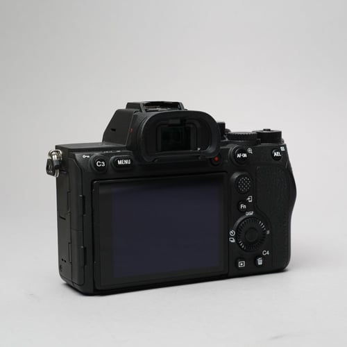 thumbnail-1 for Sony Alpha A7R IV
