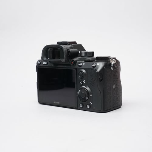thumbnail-2 for Sony Alpha A7 III