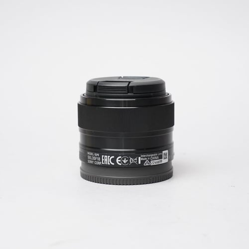thumbnail-2 for Sony E 35mm f/1.8 OSS Lens