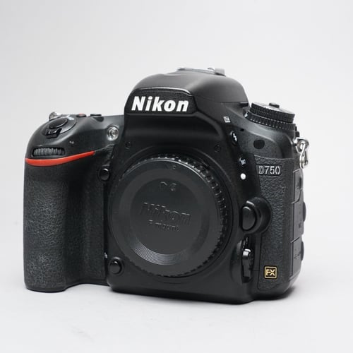 Nikon D750