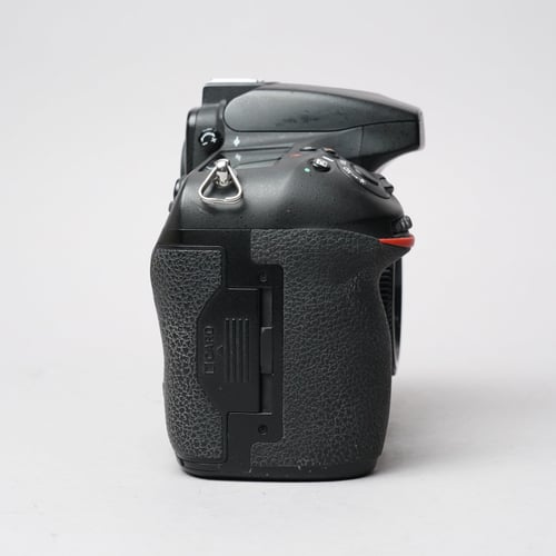 thumbnail-3 for Nikon D810