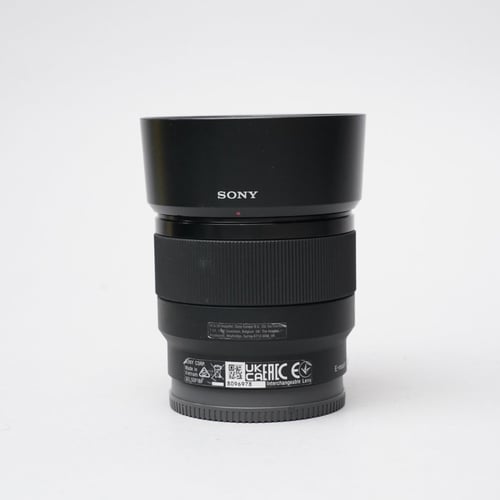 thumbnail-2 for Sony FE 50mm F/1.8 Lens w/Hood