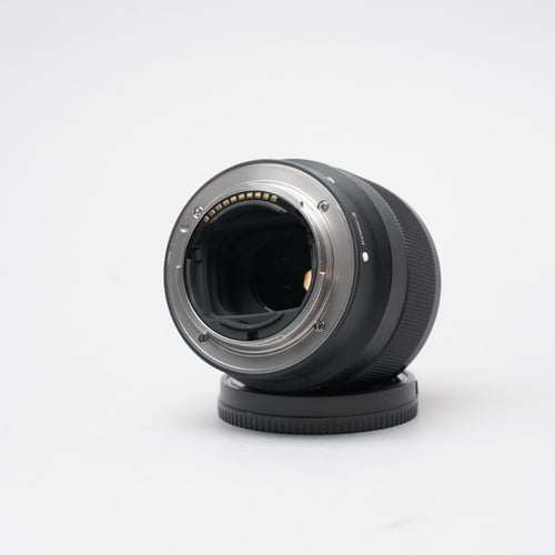 thumbnail-5 for Sony FE 50mm F/1.8 Lens w/Hood