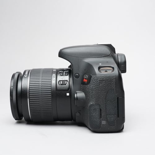 thumbnail-1 for Canon EOS Rebel T7i w/18-55mm Lens