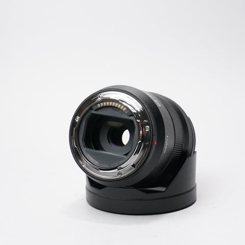 thumbnail-5 for Lumix S 20-60mm F/3.5-5.6 Lens w/Hood