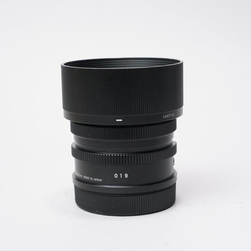 thumbnail-2 for Sigma Contemporary 45mm F/2.8 DG DN for L Mount for Leica L-Mount