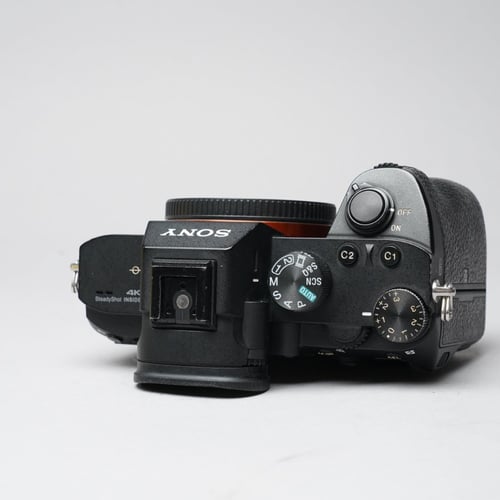 thumbnail-4 for Sony Alpha A7 III