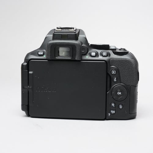 thumbnail-2 for Nikon D5600 w/AF-P 18-55mm