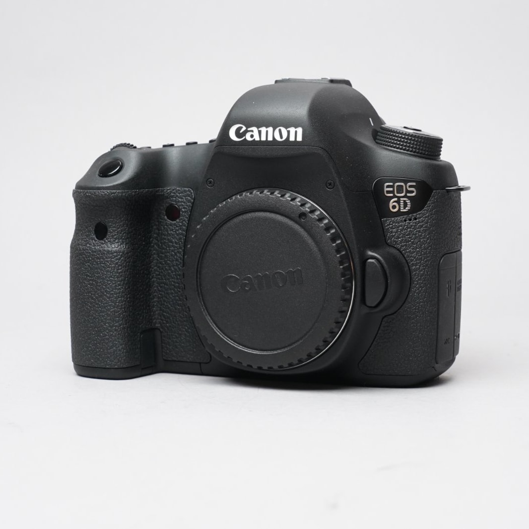 Canon EOS 6D Body Only | GearFocus