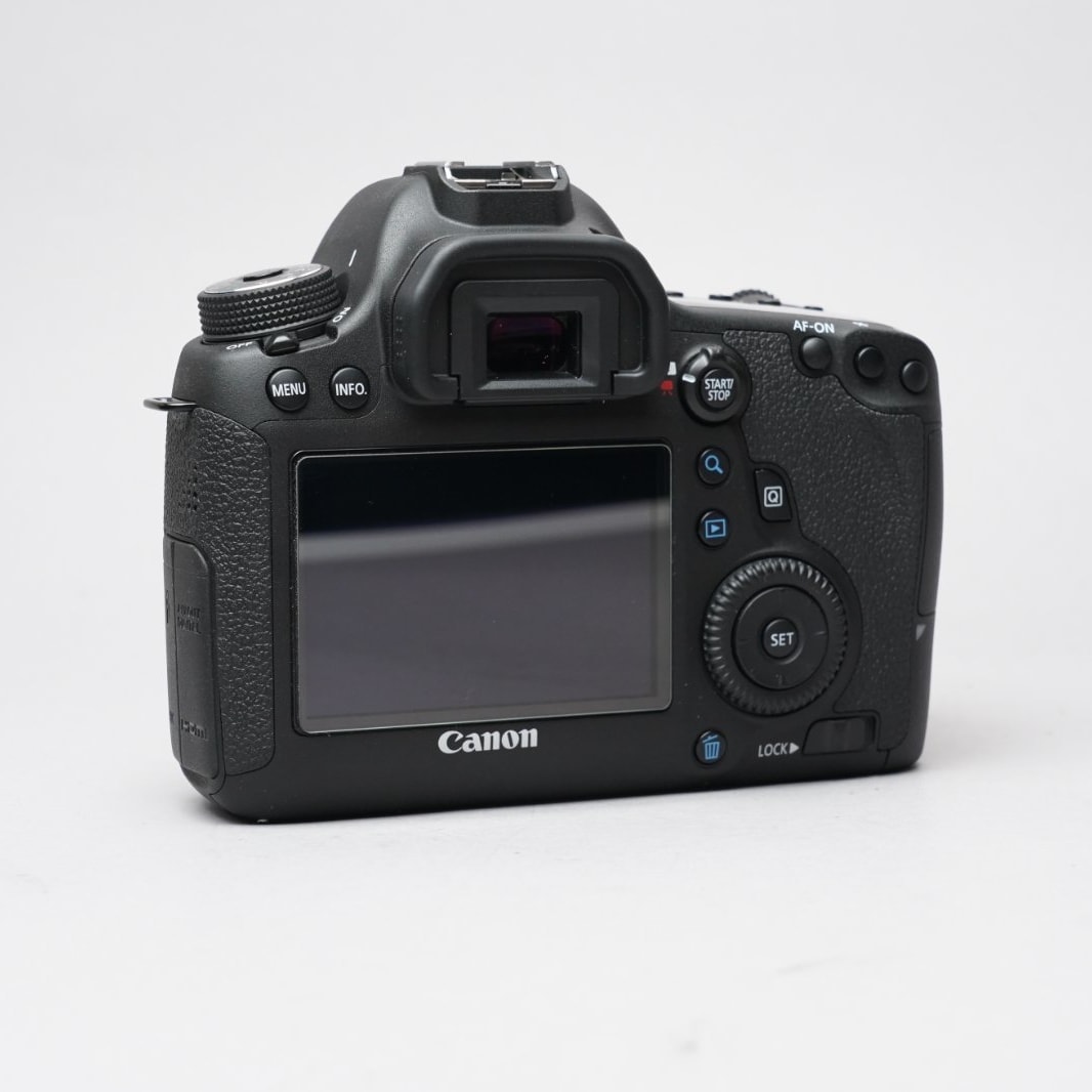 Canon EOS 6D Body Only | GearFocus