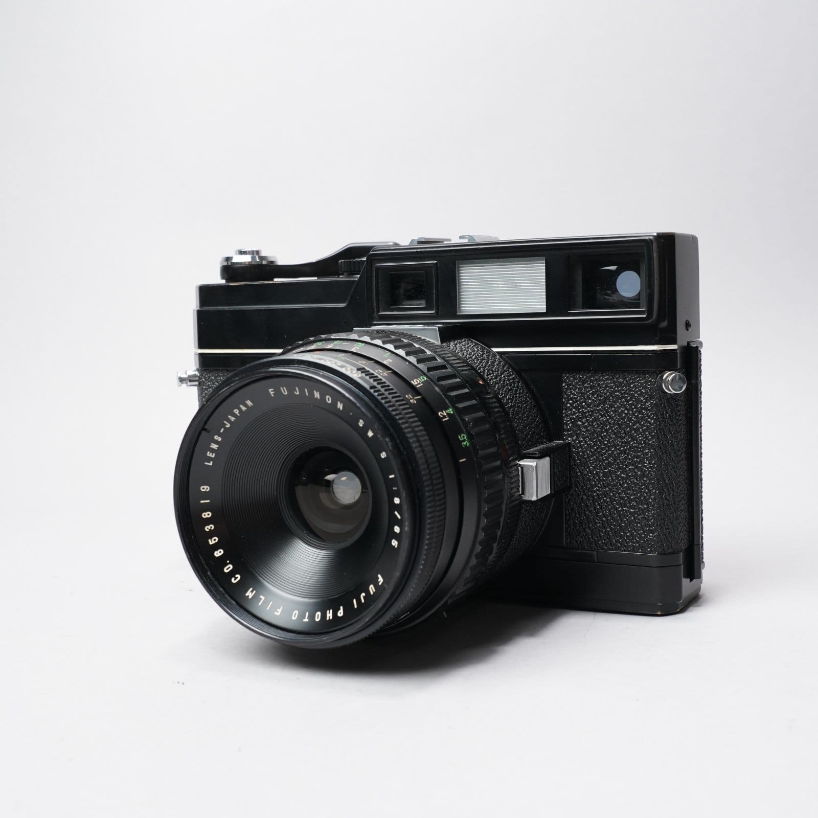 Fujica GM670 w/ SW 65mm F/8 AS-IS Read Notes | GearFocus