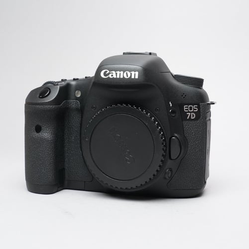 Canon 7D Body Only