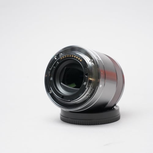 thumbnail-5 for Sony 30mm 3.5 Macro Lens w/Hood
