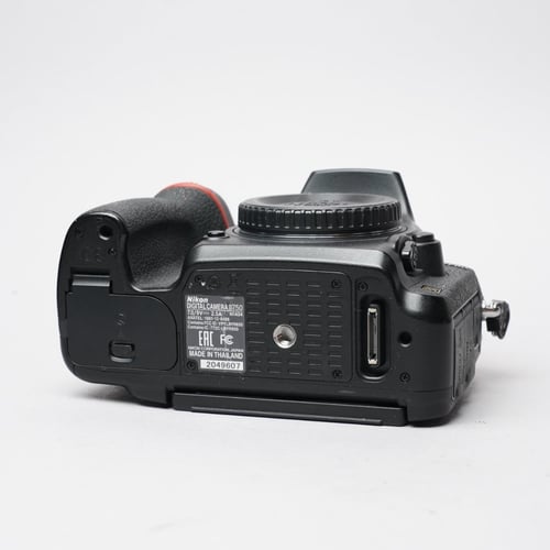 thumbnail-5 for Nikon D750 Body Only