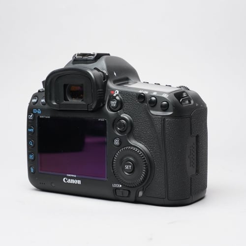 thumbnail-2 for Canon 5D Mark III Body Only