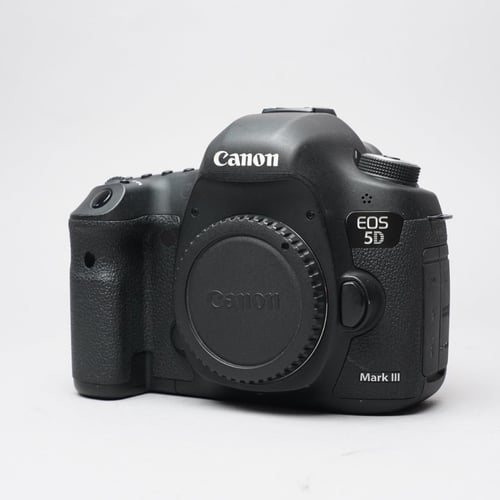 View Canon 5D Mark III Body Only Canon 5D Mark III Body Only