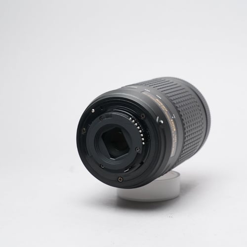 thumbnail-5 for Nikon AF-P NIKKOR 70-300mm f/4.5-5.6 E ED VR DX