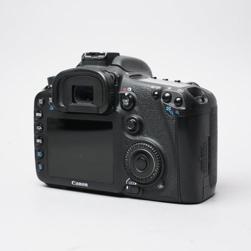 thumbnail-2 for Canon EOS 7D