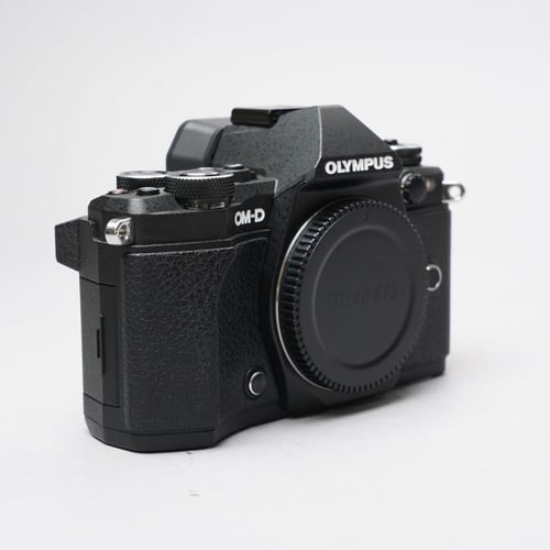 thumbnail-3 for Olympus OM-D E-M5 Mark II 720IR