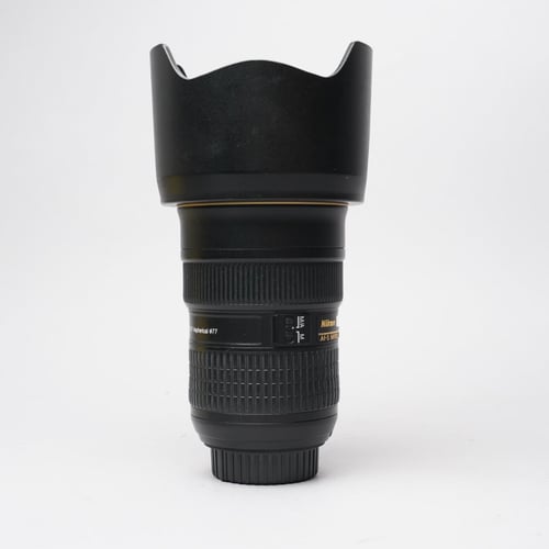 thumbnail-3 for Nikon AF-S NIKKOR 24-70mm f/2.8 G ED Lens w/Hood
