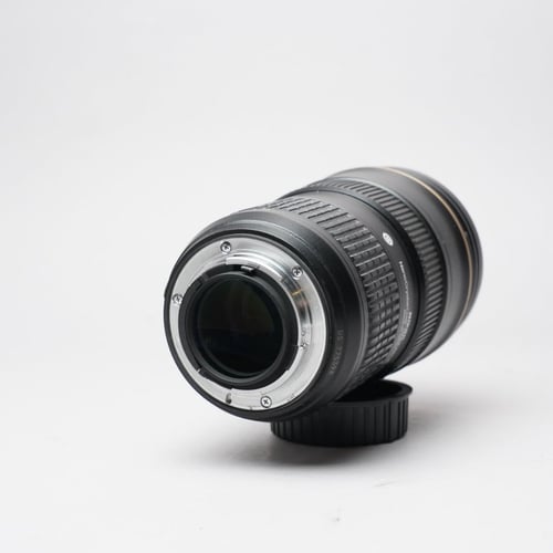 thumbnail-5 for Nikon AF-S NIKKOR 24-70mm f/2.8 G ED Lens w/Hood