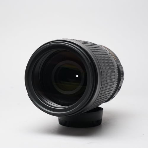 thumbnail-4 for Nikon AF-S NIKKOR 70-300mm f/4.5-5.6 G ED VR Lens w/Hood