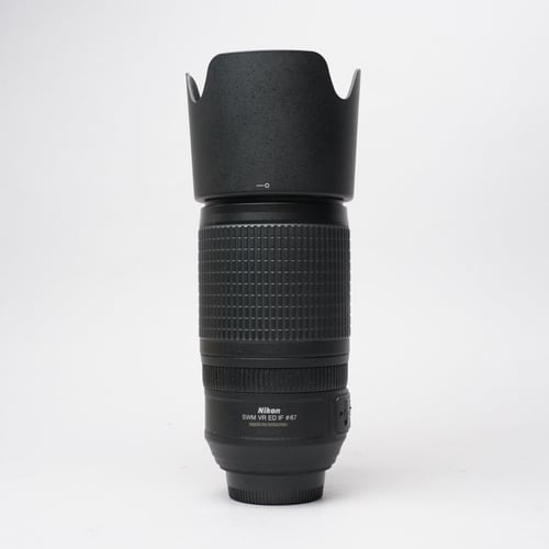thumbnail-2 for Nikon AF-S NIKKOR 70-300mm f/4.5-5.6 G ED VR Lens w/Hood
