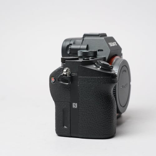 thumbnail-4 for Sony Alpha A7 II