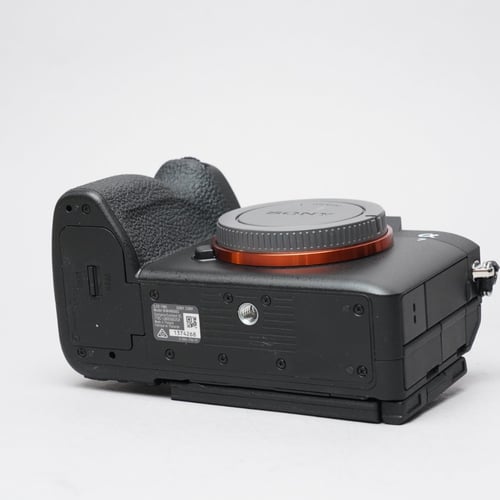 thumbnail-5 for Sony A7V Body Only
