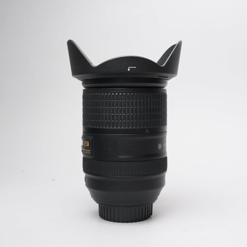 thumbnail-1 for Nikon AF-S DX NIKKOR 18-300mm f/3.5-6.3 G ED VR