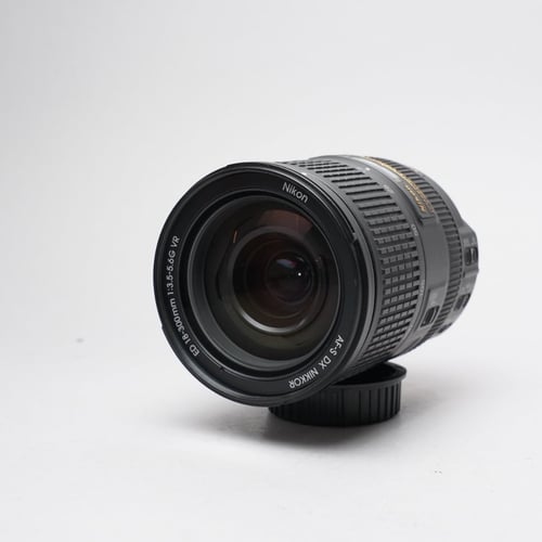 thumbnail-4 for Nikon AF-S DX NIKKOR 18-300mm f/3.5-6.3 G ED VR