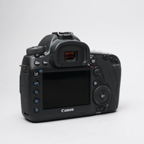 thumbnail-1 for Canon 5D Mark IV Body w/Original Box