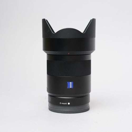 thumbnail-3 for Sony FE 55mm F/1.8 ZA w/ Hood